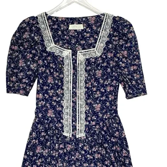 Gunne Sax S Vintage Lace Floral Print Short Sleeve Gunnie Dress Dark Blue *flaw - Picture 4 of 8